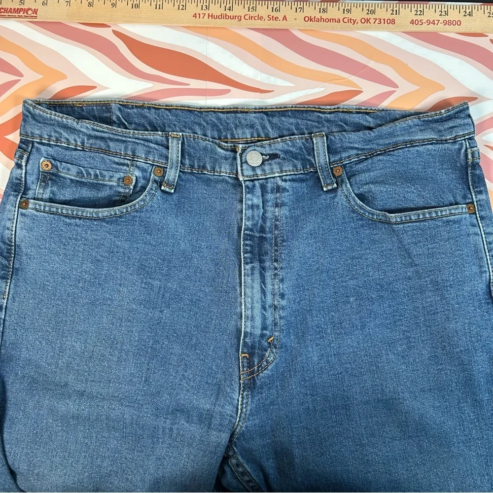 Levi’s Men's 505 Straight Regular Fit Men’s Denim Jeans Size 38x30‎